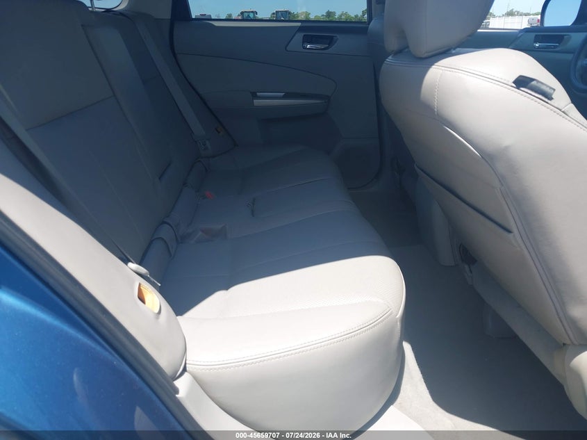 2009 SUBARU FORESTER auction photo 8