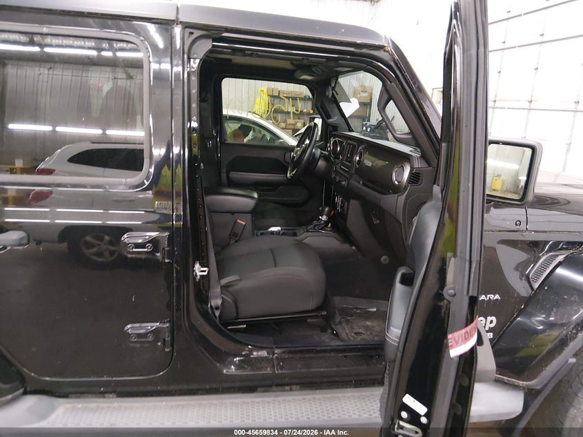JEEP WRANGLER UNLIMITED 2018 VIN 1C4HJXEG9JW174887