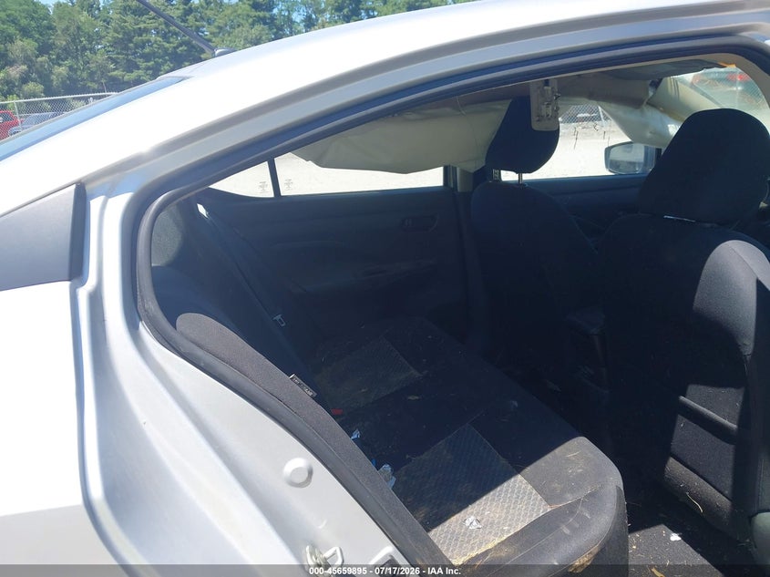 2020 Nissan Versa S 5-Speed Manual Transmission VIN: 3N1CN8BV5LL893220 Lot: 45659895