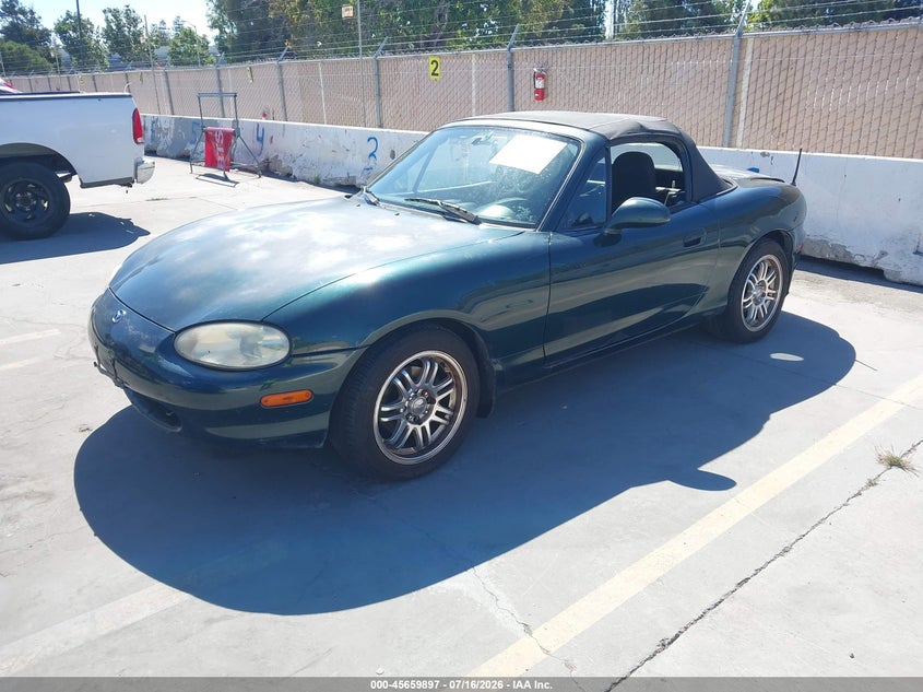 1999 Mazda Mx-5 Miata 10Th Anniversary Edition/Leather/Popular Equip/Sport/Touring VIN: JM1NB353XX0123304 Lot: 45659897