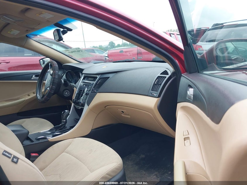 2013 HYUNDAI SONATA SEDAN 2.4L I-4 DI, DOHC, VVT, 198HP