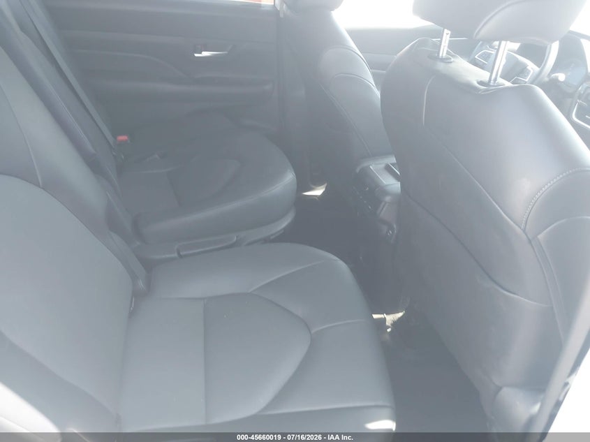2024 TOYOTA GRAND HIGHLANDER auction photo 8