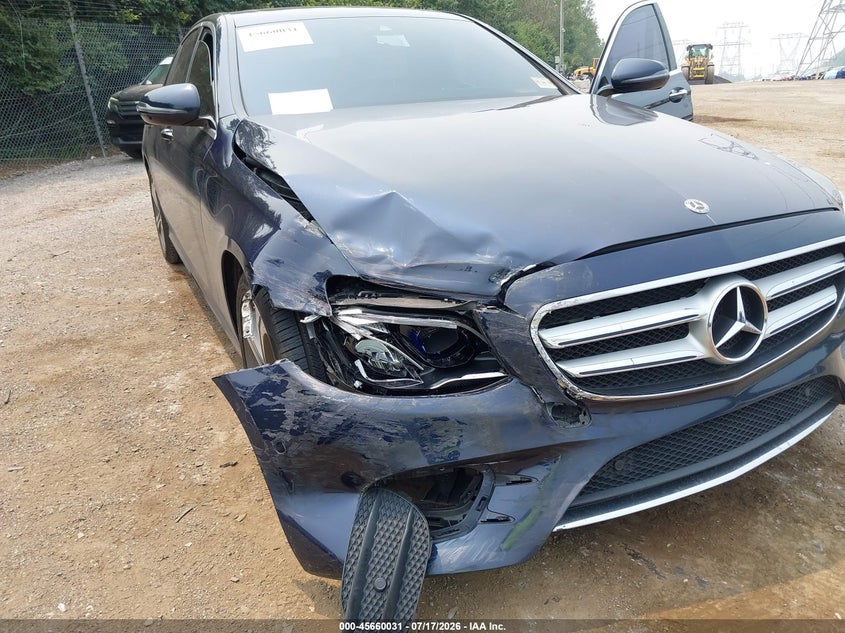 2017 Mercedes-Benz E 300 4Matic VIN: WDDZF4KB8HA238850 Lot: 45660031