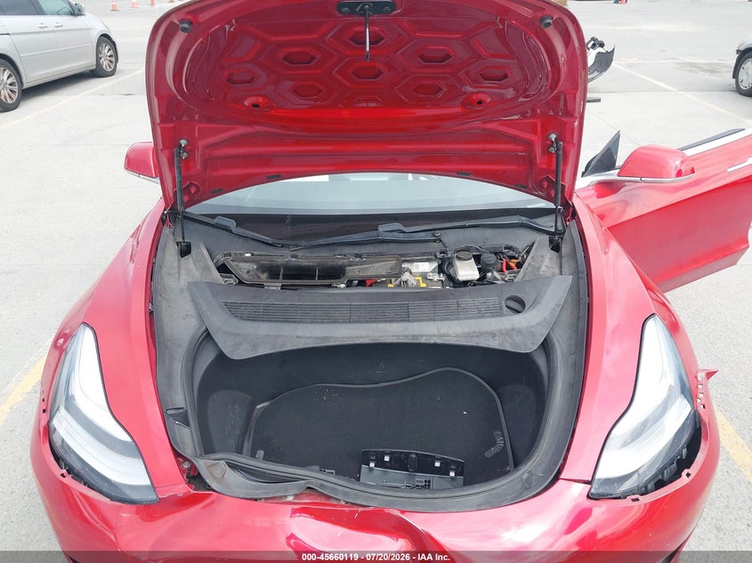 2018 Tesla Model 3 Long Range/Performance VIN: 5YJ3E1EBXJF079940 Lot: 45660119