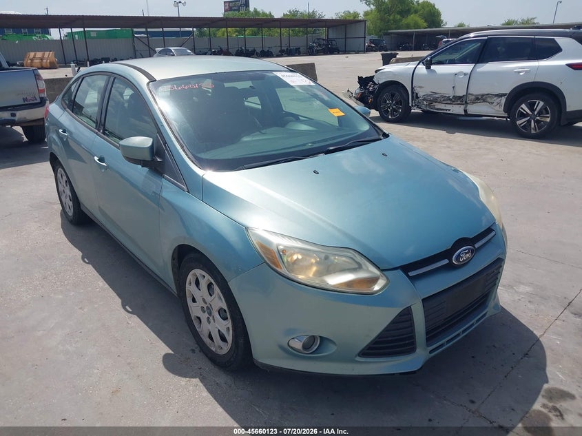 Vin: 1fahp3f26cl471040, lot: 46158695, ford focus se 2012 img_1