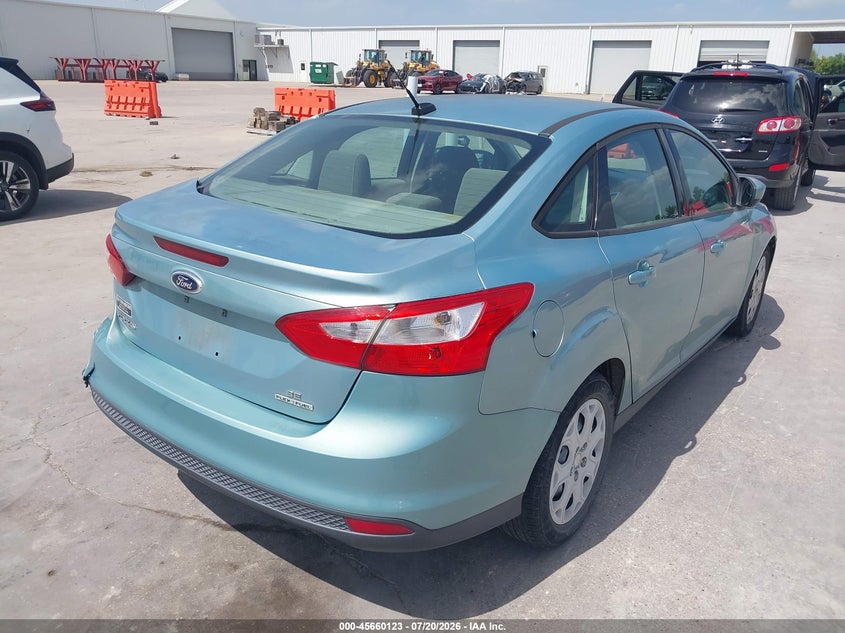Vin: 1fahp3f26cl471040, lot: 46158695, ford focus se 20124