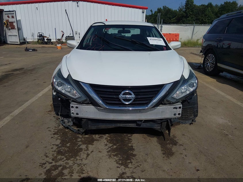 2017 Nissan Altima 2.5 S VIN: 1N4AL3AP2HN353143 Lot: 45660160