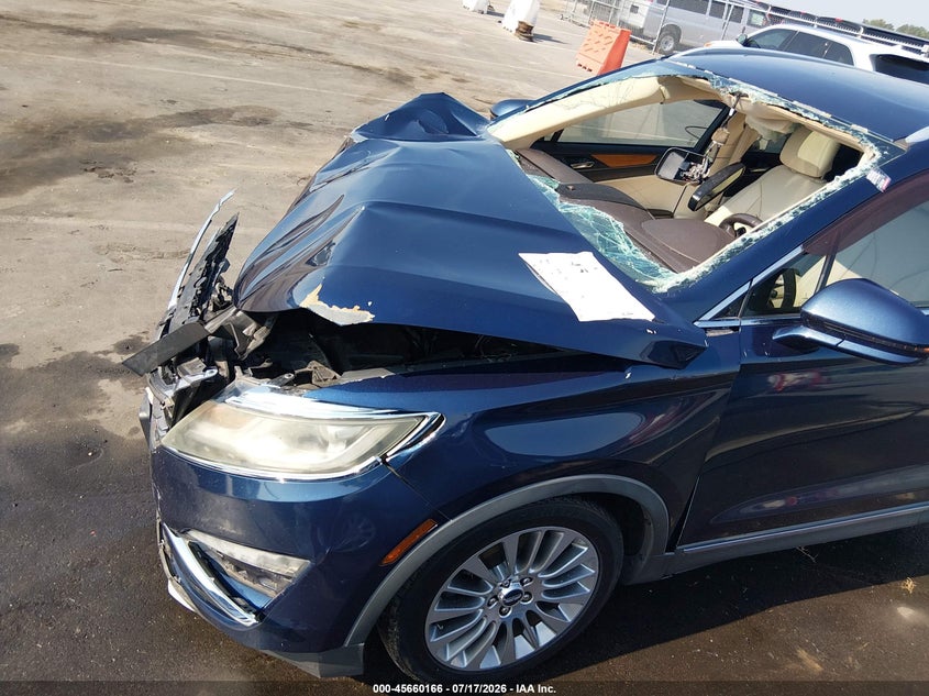2016 Lincoln Mkc Reserve VIN: 5LMCJ3D93GUJ31438 Lot: 45660166