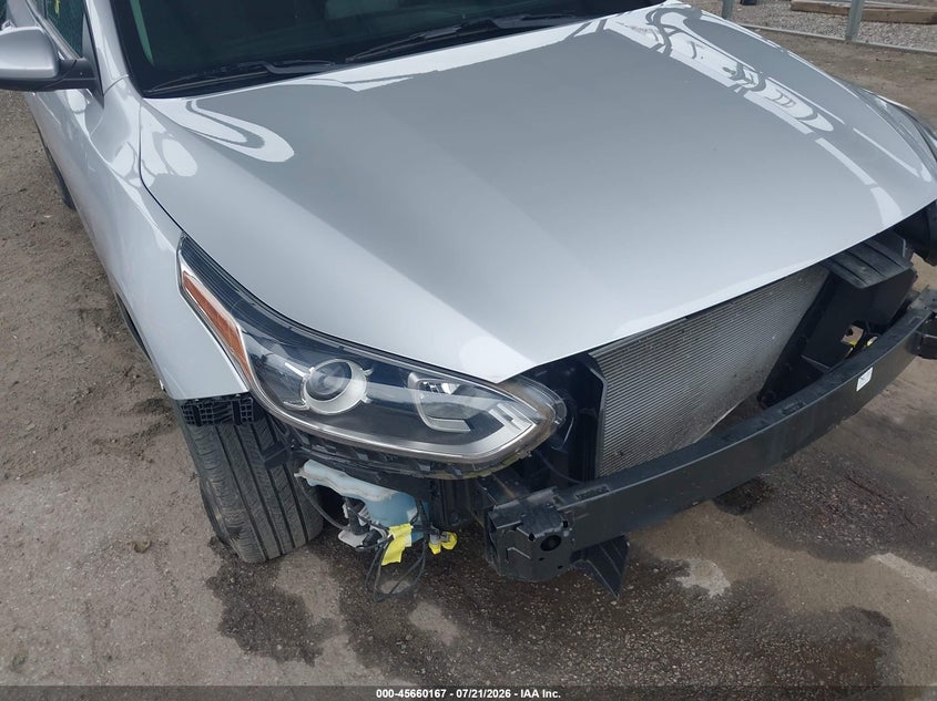 2021 Kia Forte Lxs VIN: 3KPF24AD4ME326572 Lot: 45660167