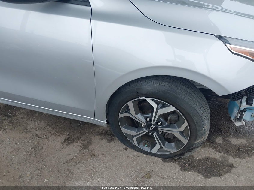2021 Kia Forte Lxs VIN: 3KPF24AD4ME326572 Lot: 45660167