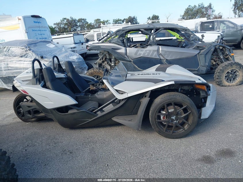 2022 Polaris Slingshot S With Technology Package VIN: 57XAATHD5N8149188 Lot: 45660175