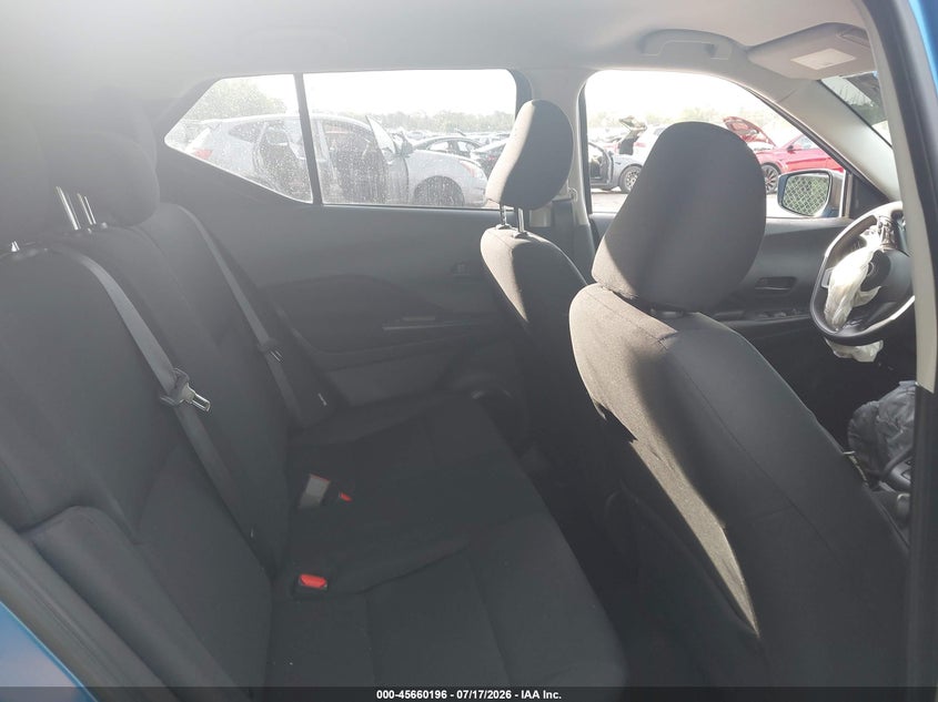 2023 NISSAN KICKS auction photo 8
