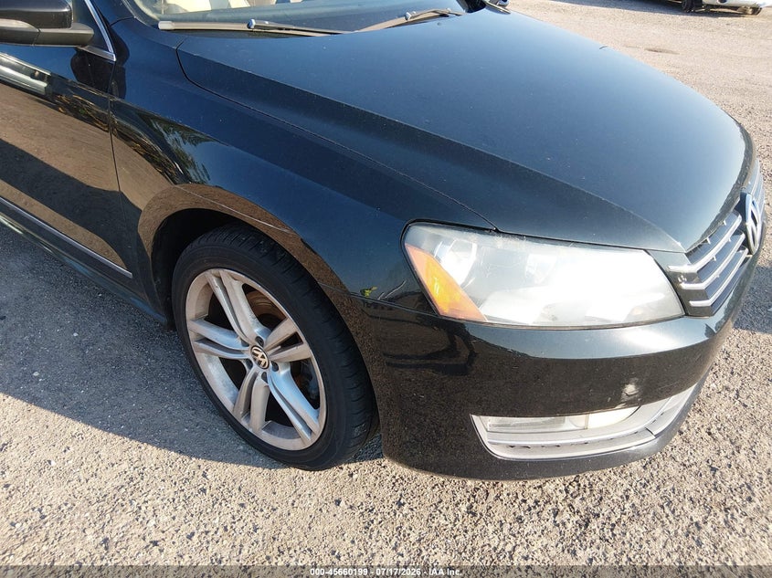 2012 Volkswagen Passat 2.0L Tdi Sel Premium VIN: 1VWCN7A39CC083587 Lot: 45660199