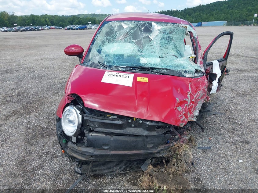 2013 FIAT 500 auction photo 6