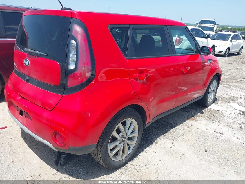 2018 KIA SOUL auction photo 4