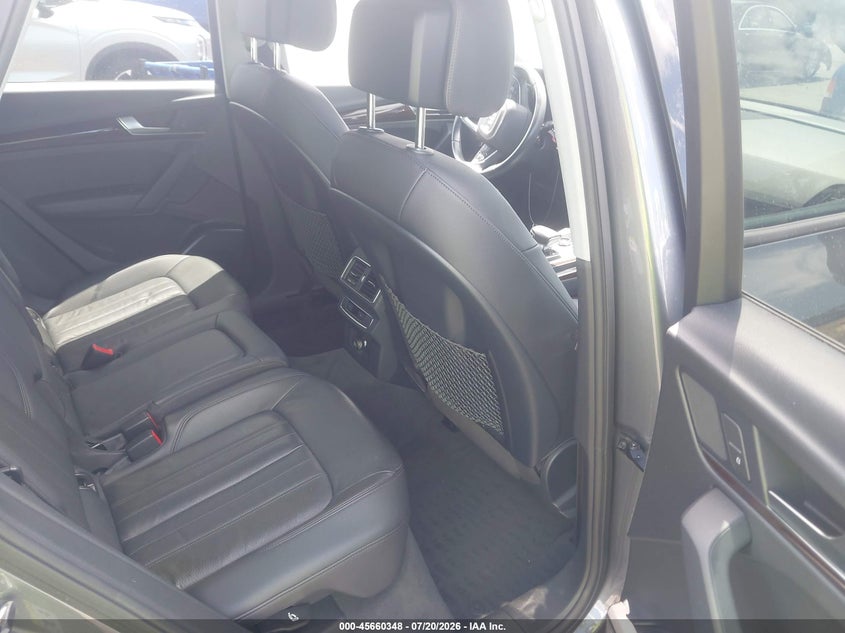 2018 Audi Q5 2.0T Premium VIN: WA1ANAFY6J2219411 Lot: 45660348