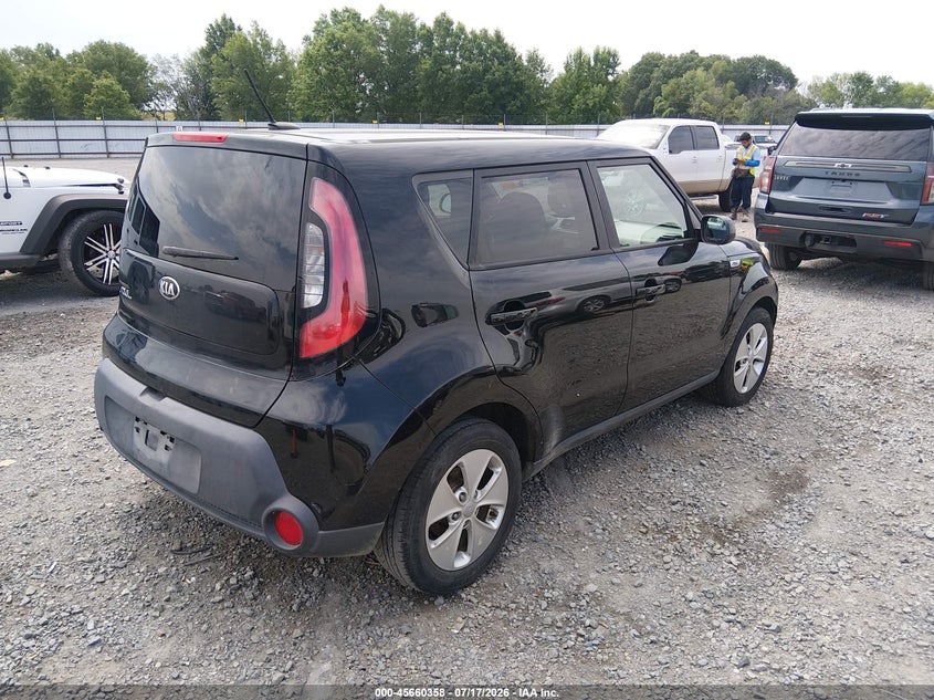 2015 KIA SOUL auction photo 4