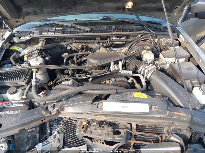 2000 Chevrolet Blazer Lt VIN: 1GNDT13W4Y2107039 Lot: 45660376