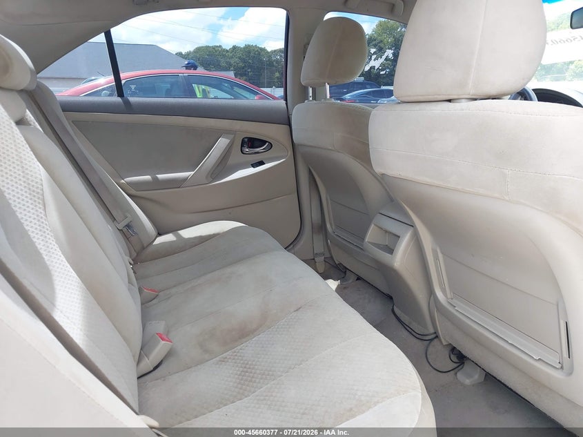 2009 TOYOTA CAMRY auction photo 8