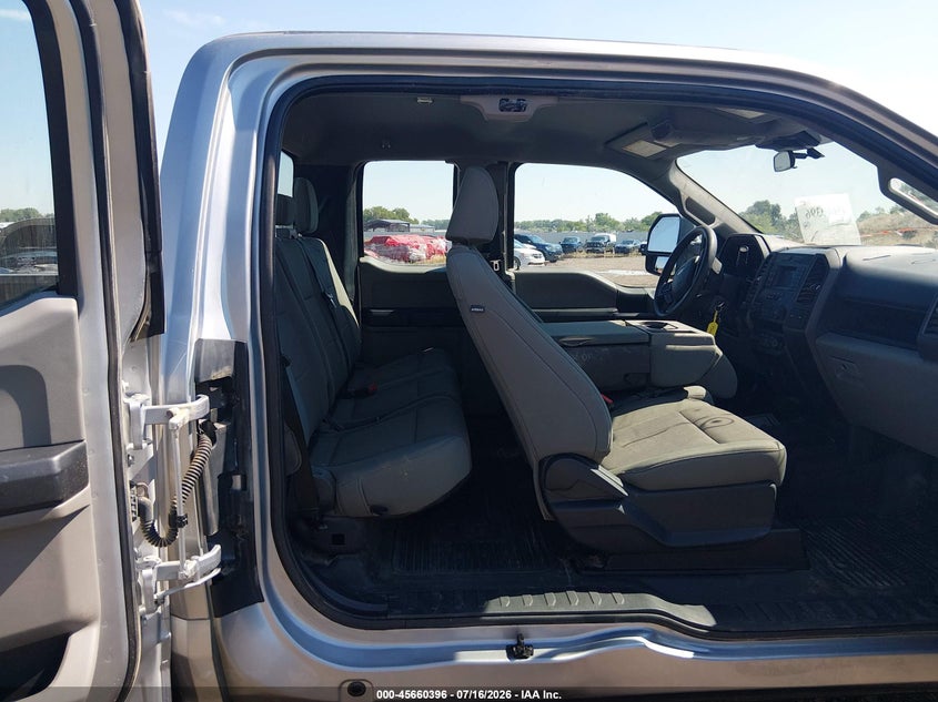 2022 FORD F-250 auction photo 8