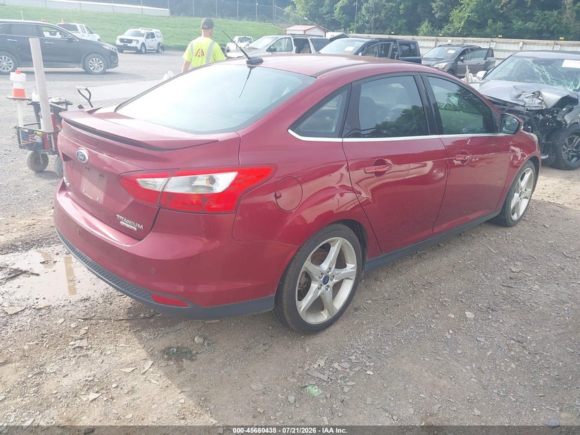 Vin: 1fadp3j25dl369378, lot: 46159011, ford focus titanium 20134