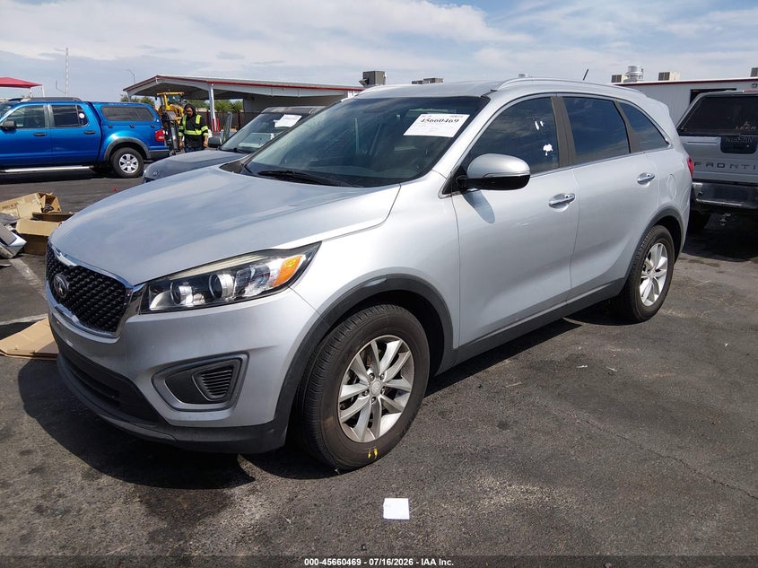 2017 Kia Sorento, Викрадення, IAAI, VIN 5XYPG4A59HG230895 — фото 2