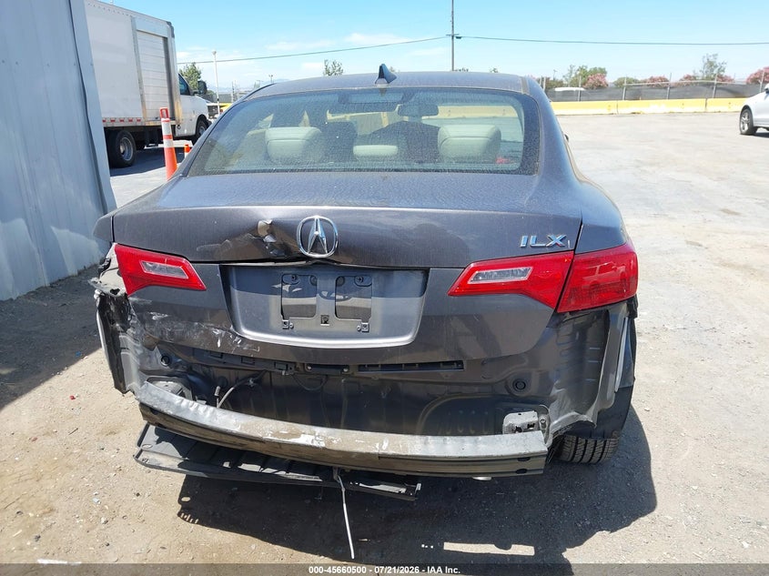 2015 Acura Ilx 2.0L VIN: 19VDE1F53FE005696 Lot: 45660500