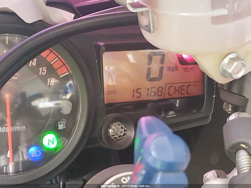 2005 Suzuki Gsx-R750 K VIN: JS1GR7JA452106655 Lot: 45660538