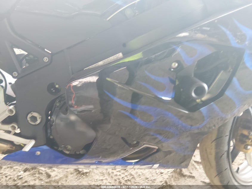 2005 Suzuki Gsx-R750 K VIN: JS1GR7JA452106655 Lot: 45660538