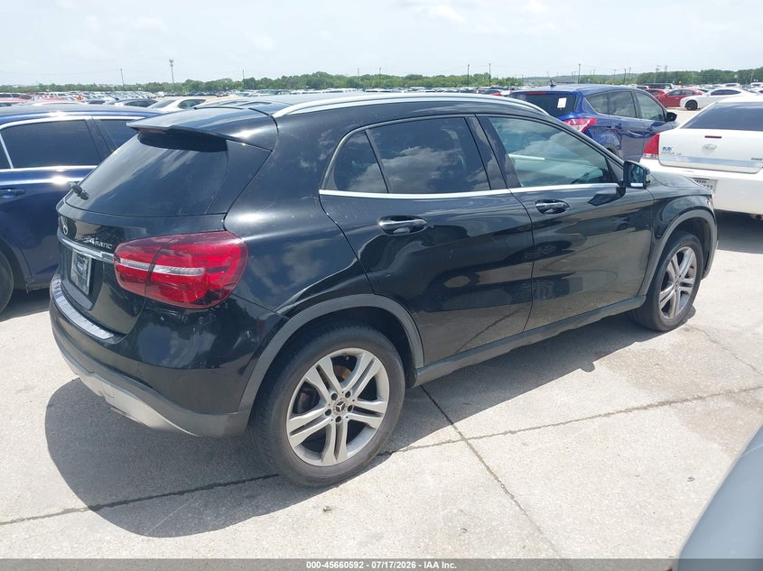 2019 MERCEDES-BENZ GLA 250 auction photo 4