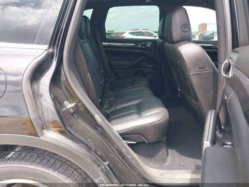 2015 Porsche Cayenne S VIN: WP1AB2A29FLA56213 Lot: 45660661