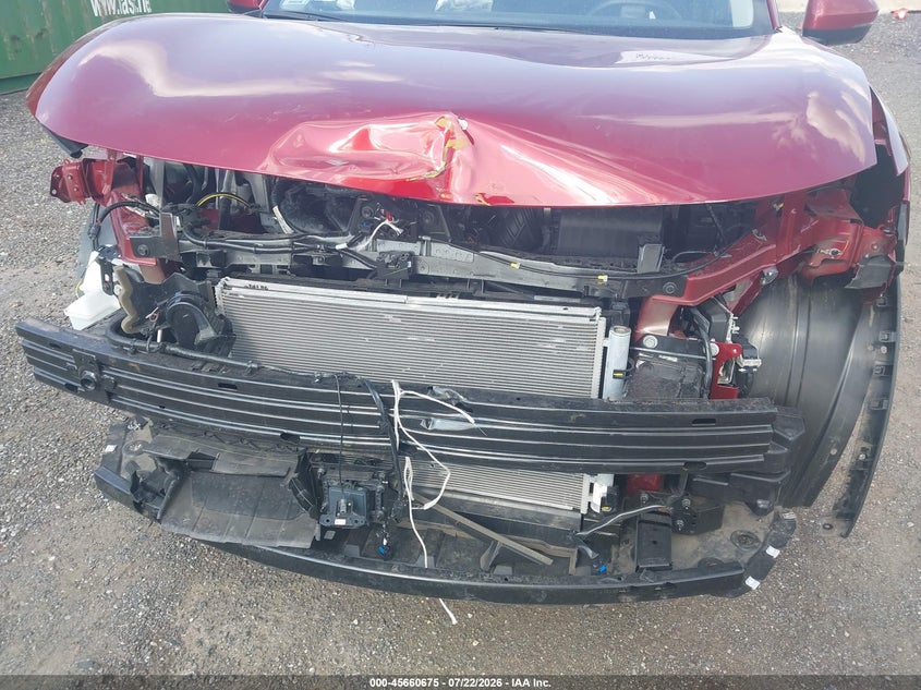 2025 NISSAN KICKS auction photo 6