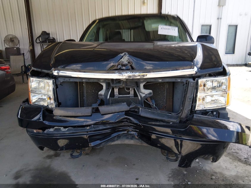 2008 GMC Sierra 1500 Denali VIN: 2GTEK638181132088 Lot: 45660731