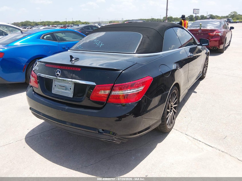 2012 MERCEDES-BENZ E 550 auction photo 4