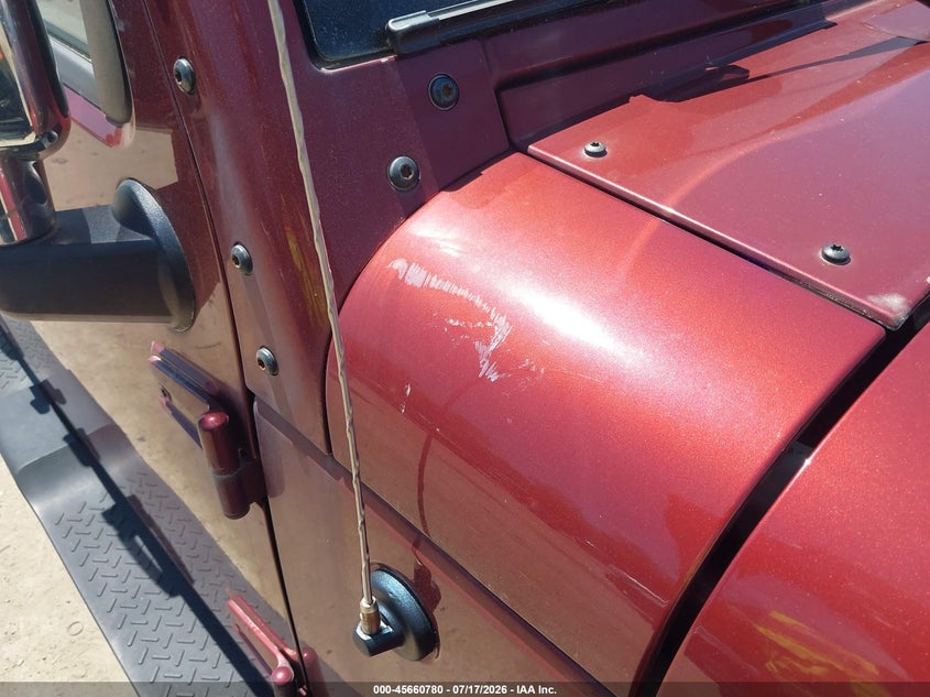 2007 Jeep Wrangler Unlimited Sahara VIN: 1J4GA59157L121212 Lot: 45660780