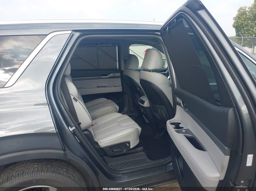 2023 HYUNDAI PALISADE auction photo 8