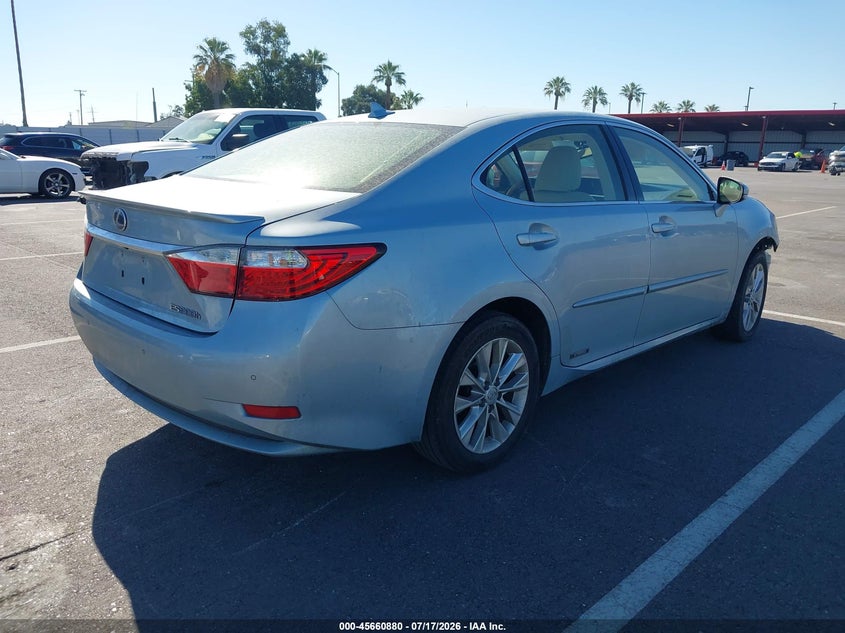 Vin: jthbw1gg0d2031760, lot: 46159452, lexus es 300h 20134