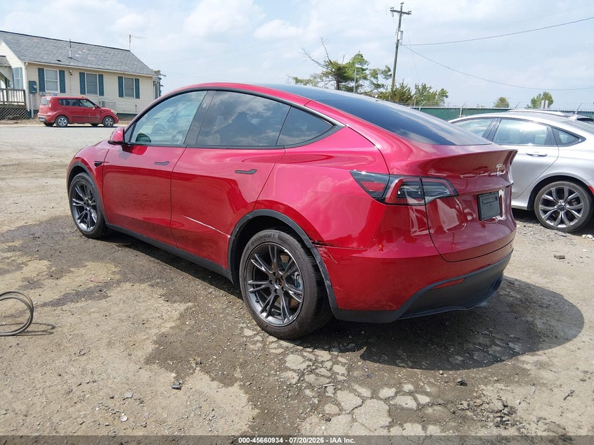 2024 Tesla Model Y Long Range Single Motor Rear-Wheel Drive/Rwd VIN: 7SAYGDED3RF186555 Lot: 45660934