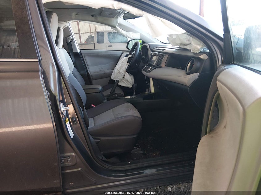 2013 TOYOTA RAV4 auction photo 5