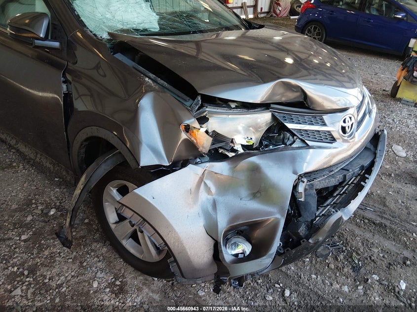 2013 TOYOTA RAV4 auction photo 6