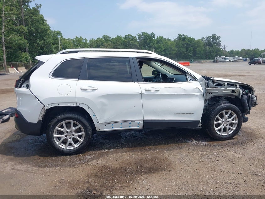 2017 Jeep Cherokee Latitude VIN: 1C4PJLCS5HW603187 Lot: 45661010