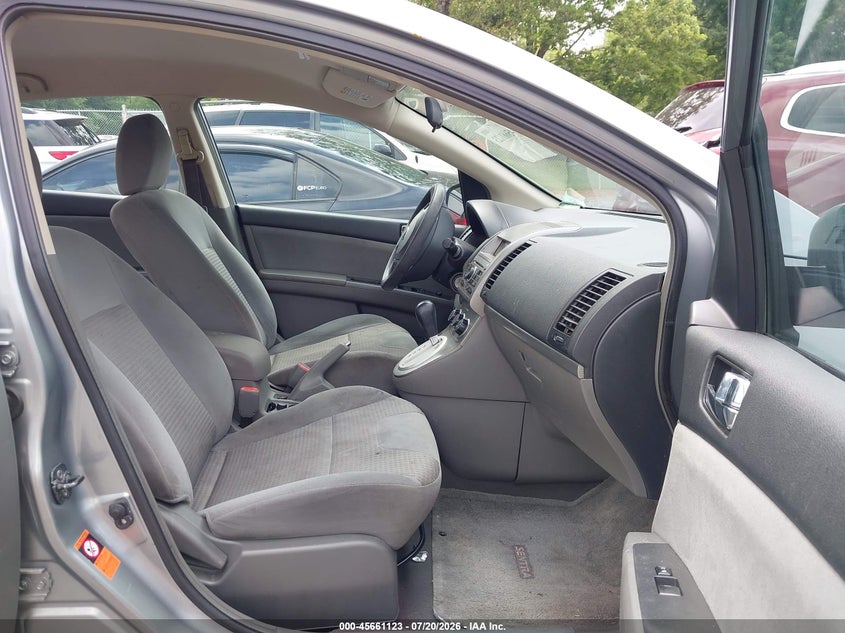 2008 NISSAN SENTRA auction photo 5