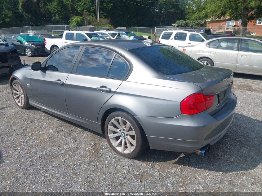 2011 BMW 328I auction photo 3