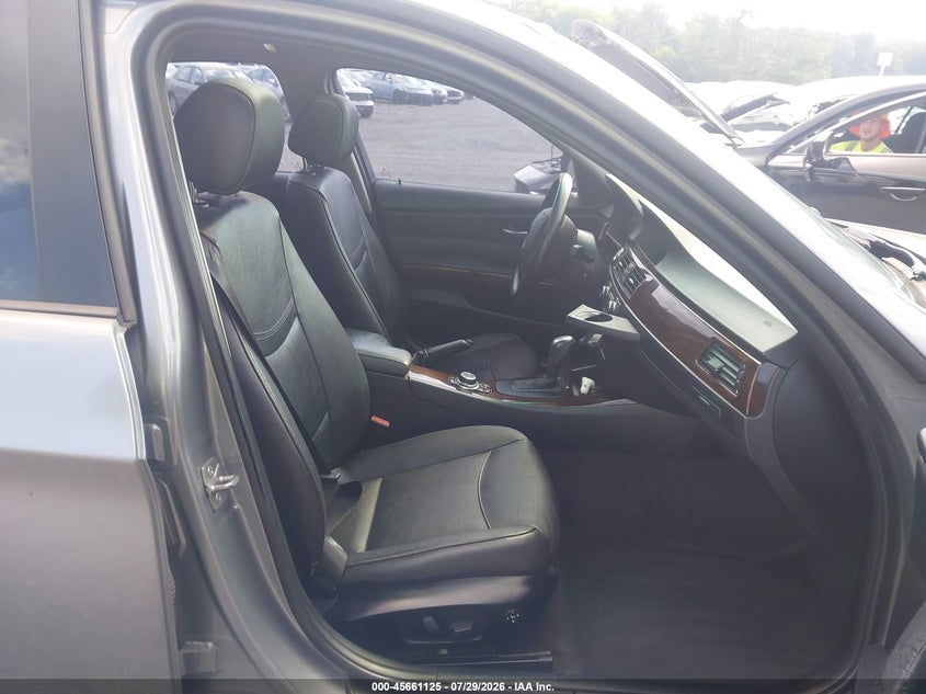 2011 BMW 328I auction photo 5