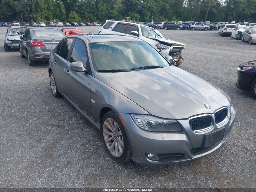 2011 BMW 328I auction photo 6