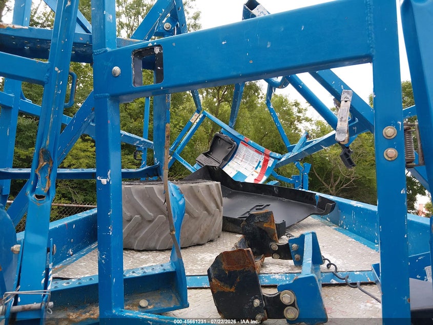 2016 GENIE GS-4069 SCISSOR LIFT auction photo 8