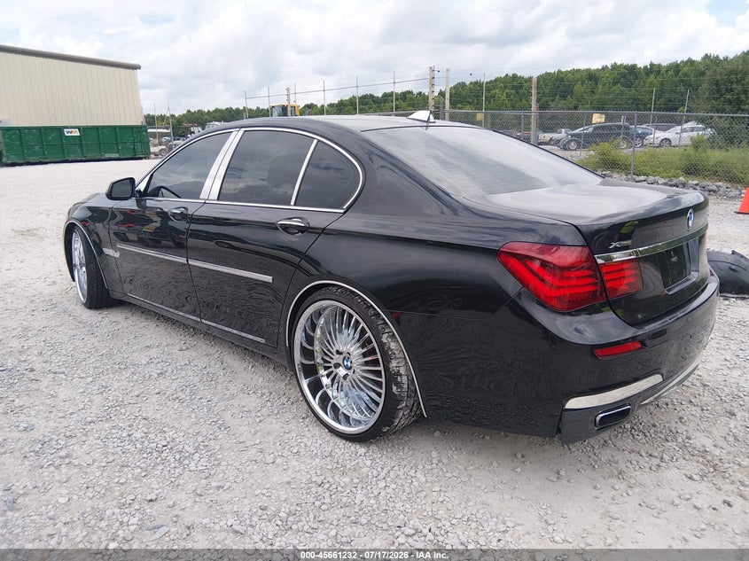 2013 BMW 750I — zdjęcie 3