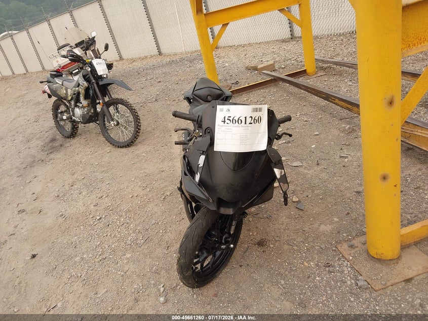 2025 YAMAHA YFZ320 auction photo 5
