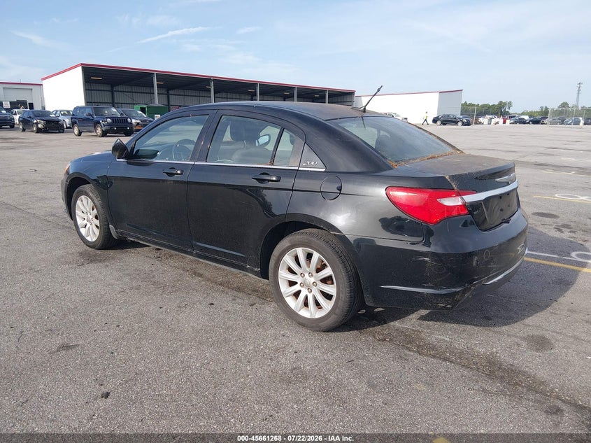 2013 CHRYSLER 200 auction photo 3