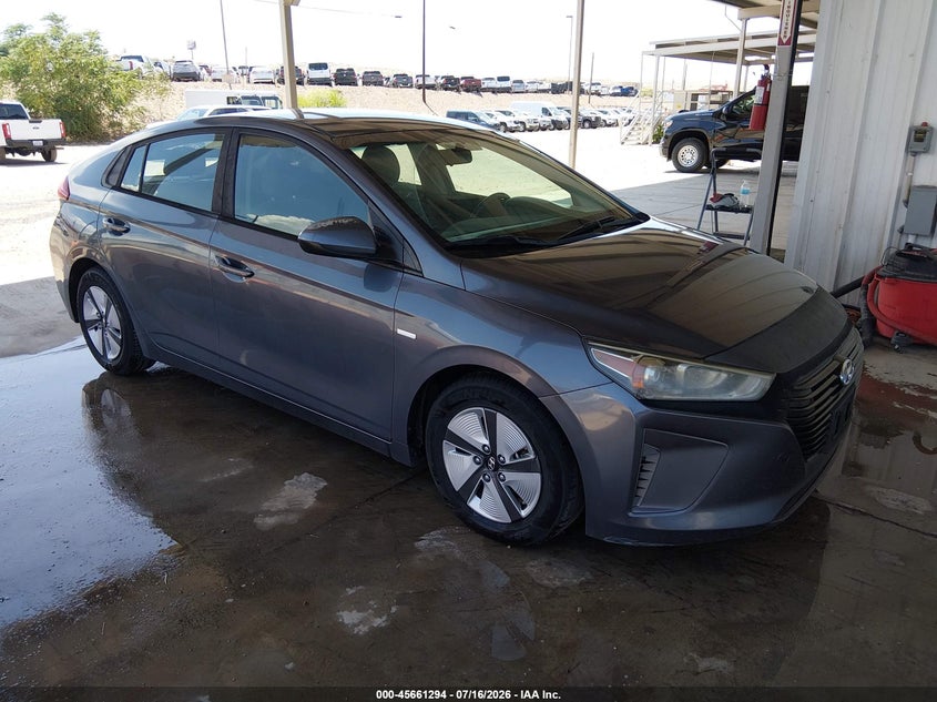 2018 HYUNDAI IONIQ HYBRID auction photo 1
